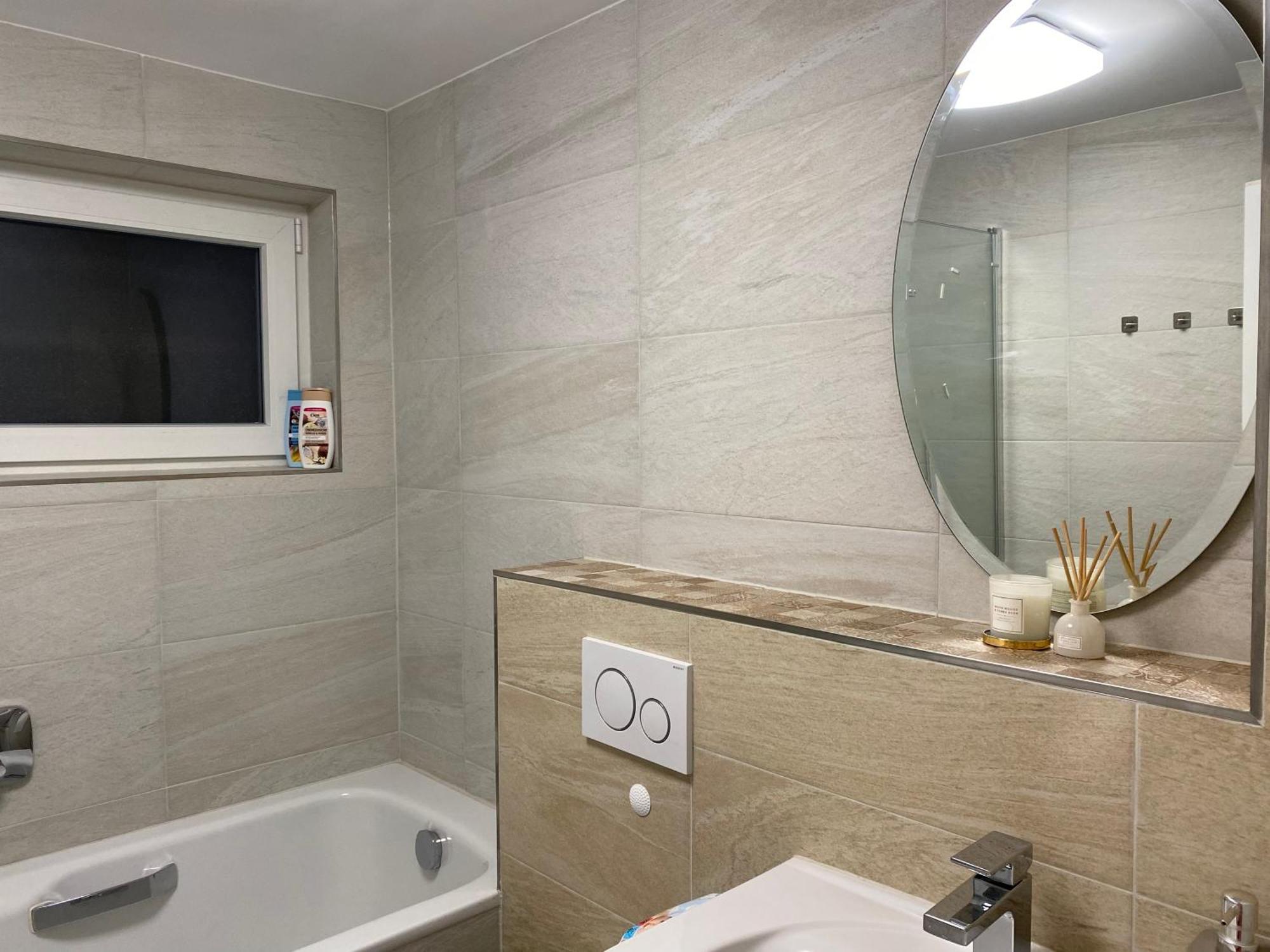 Deluxe Jl Mit Terrasse Апартаменты *